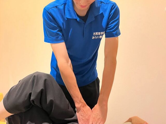首が痛いのに、なぜ骨盤や腸腰筋まで見るのでしょうか？